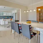Villa Luxuosa Moradia V5 Em - Greice Homes