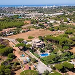 Luxuosa Moradia V5 Em - Greice Homes *