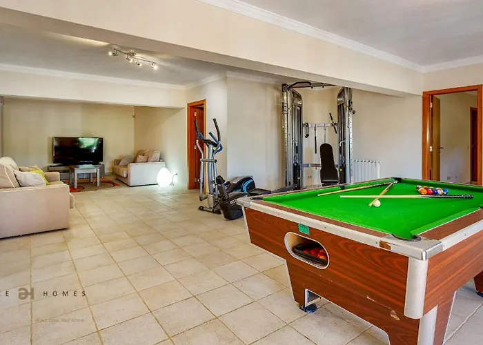 Luxuosa Moradia V5 Em - Greice Homes Villa *