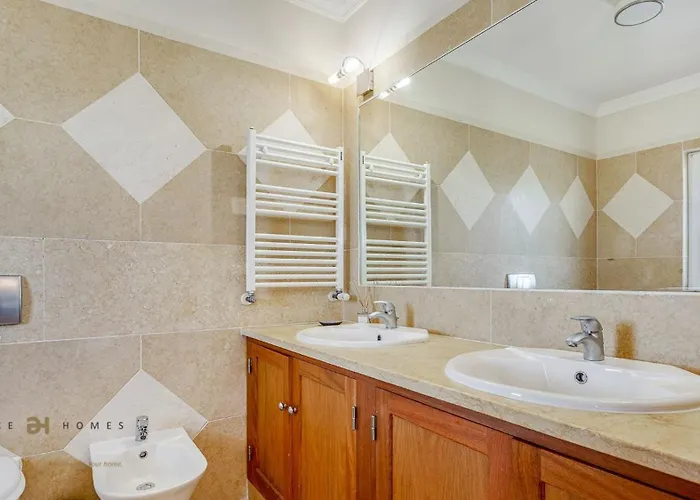 Villa Luxuosa Moradia V5 Em - Greice Homes *