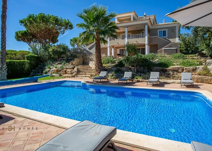Villa Luxuosa Moradia V5 Em - Greice Homes