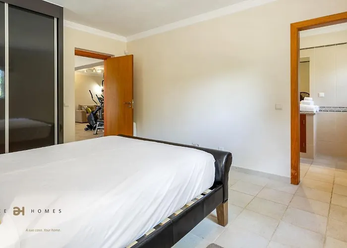 Villa Luxuosa Moradia V5 Em - Greice Homes *