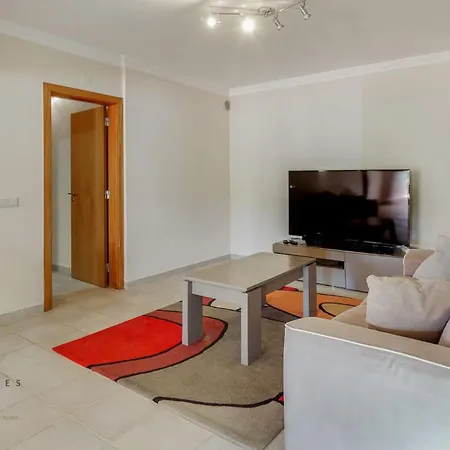 Luxuosa Moradia V5 Em - Greice Homes Villa Quarteira