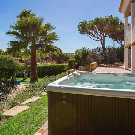 Luxuosa Moradia V5 Em - Greice Homes Quarteira