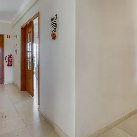 Luxuosa Moradia V5 Em - Greice Homes Villa Quarteira